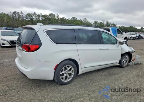 2017 Chrysler Pacifica Touring L из США, поврежденный, VIN 2C4RC1BG5HR533560